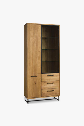 Magas tölgy vitrin fekete fém lábakkal, modern loft stílusú bútor